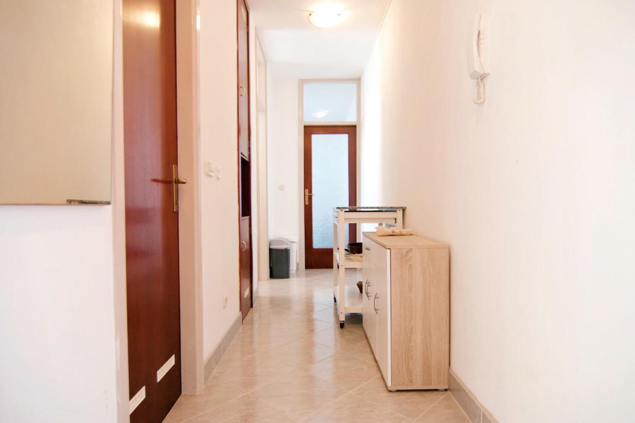 Apartment Todorovic - Macan Pula Ngoại thất bức ảnh